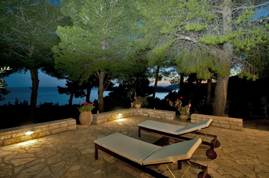 Captain Mike'S Villa II Sívota Exteriér fotografie